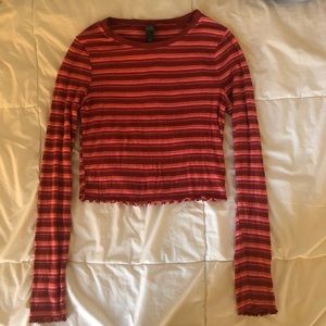 Ruffled Hem Long Sleeve Crop Top